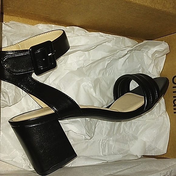 ☆NEW☆Super Sexy Ladies Chunky Block Heel Open Toe CL Chinese Laundry Black Heels - Picture 9 of 16